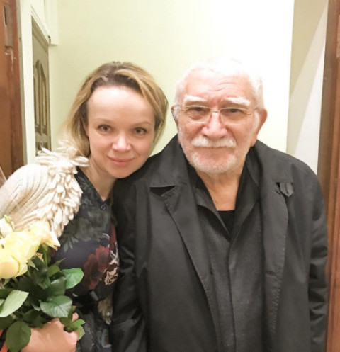 Армен Джигарханян развелся с Виталиной Цымбалюк-Романовской в ноябре прошлого года