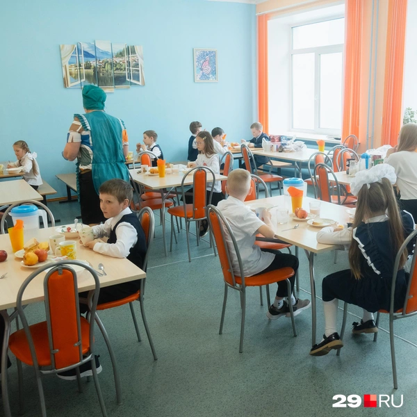 Школьный буфет | Источник: Иван Митюшёв / 29.RU