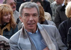 «Дядя Юра Николаев ушел… Мы потеряли учителя»: Березин, Собчак, Кудрявцева и другие горько переживают утрату ведущего