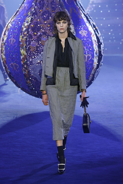 Осень-зима 2023/24 в стиле Dior: повторяем трендовые образы с модного показа