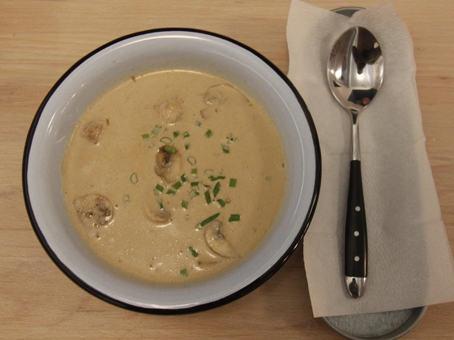 Грибной суп-пюре — это сытное и полезное блюдо | Источник: Станислав Соколов / NGS.RU