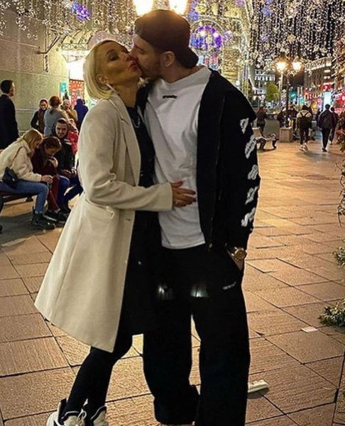 Еще недавно казалось, что в этой семье все наладилось