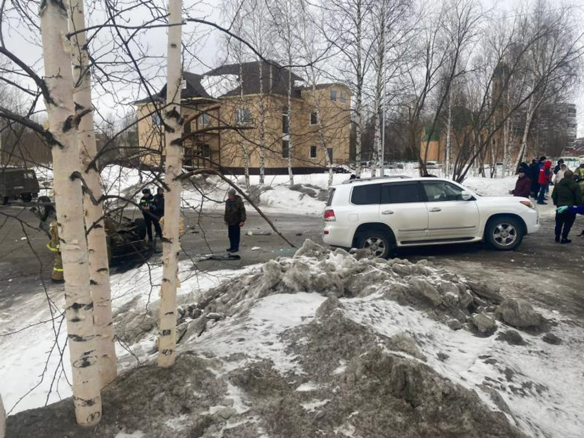 Пьяный водитель сбил женщин на тротуаре в Томской области 22 марта, видео  ДТП - 23 марта 2023 - ФОНТАНКА.ру