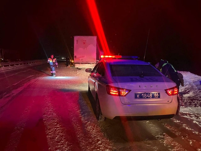 Обстоятельства аварии устанавливаются  | Источник: ГАИ по Свердловской области / Telegram