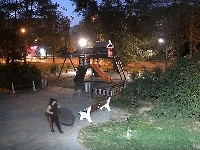 Момент кражи попал на видео | Источник: администрация Волжского