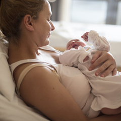 «Не замечала беременность до самых родов»: как такое возможно