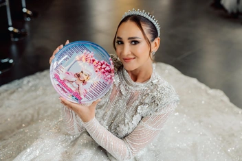 Бузова сыграет главную роль-камео