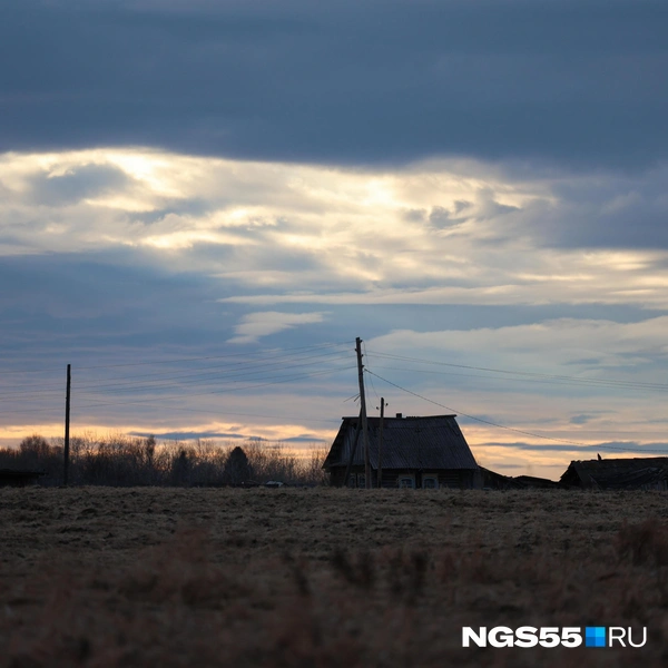 Только посмотрите, какое красивое небо | Источник: Евгений Софийчук / NGS55.RU