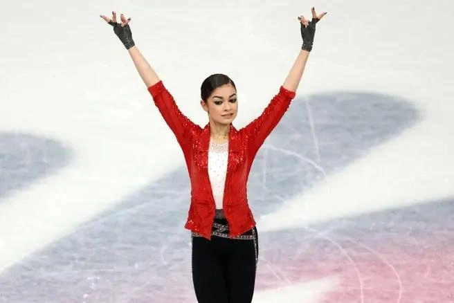 18-летняя фигуристка допустила падение  | Источник: olympics.com
