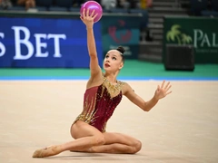 15-летняя София Ильтерякова завоевала первое золото России на чемпионате Европы по художественной гимнастике