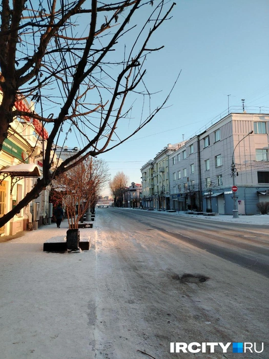Впрочем, как и прохожих | Источник: ИрСити
