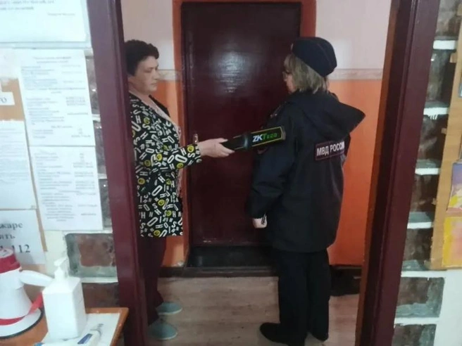 Полиция Мордовского района провела совещания с директорами школ | Источник: 68.xn--b1aew.xn--p1ai
