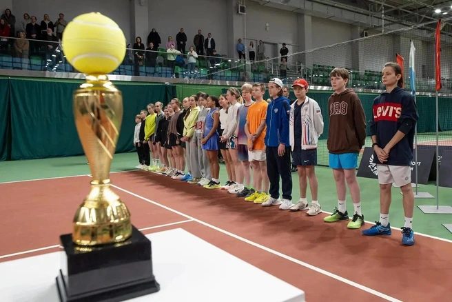 Будущие звезды на кортах: в Петербурге собрали лучших юниоров страны