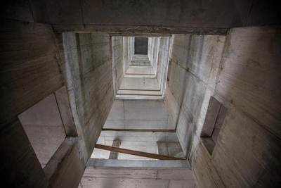 Рабочий погиб при падении на стройплощадке в Новосибирской области