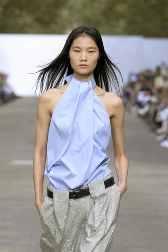 Stella McCartney ss25 | Источник: Legion Media