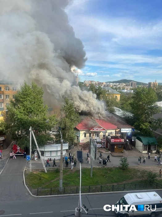Магазин вейпов загорелся в центре Читы | Источник: очевидец