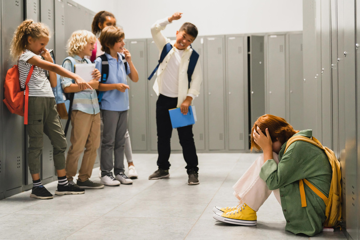 Как понять, что вашего ребенка буллят в школе, и три совета, как ему помочь
