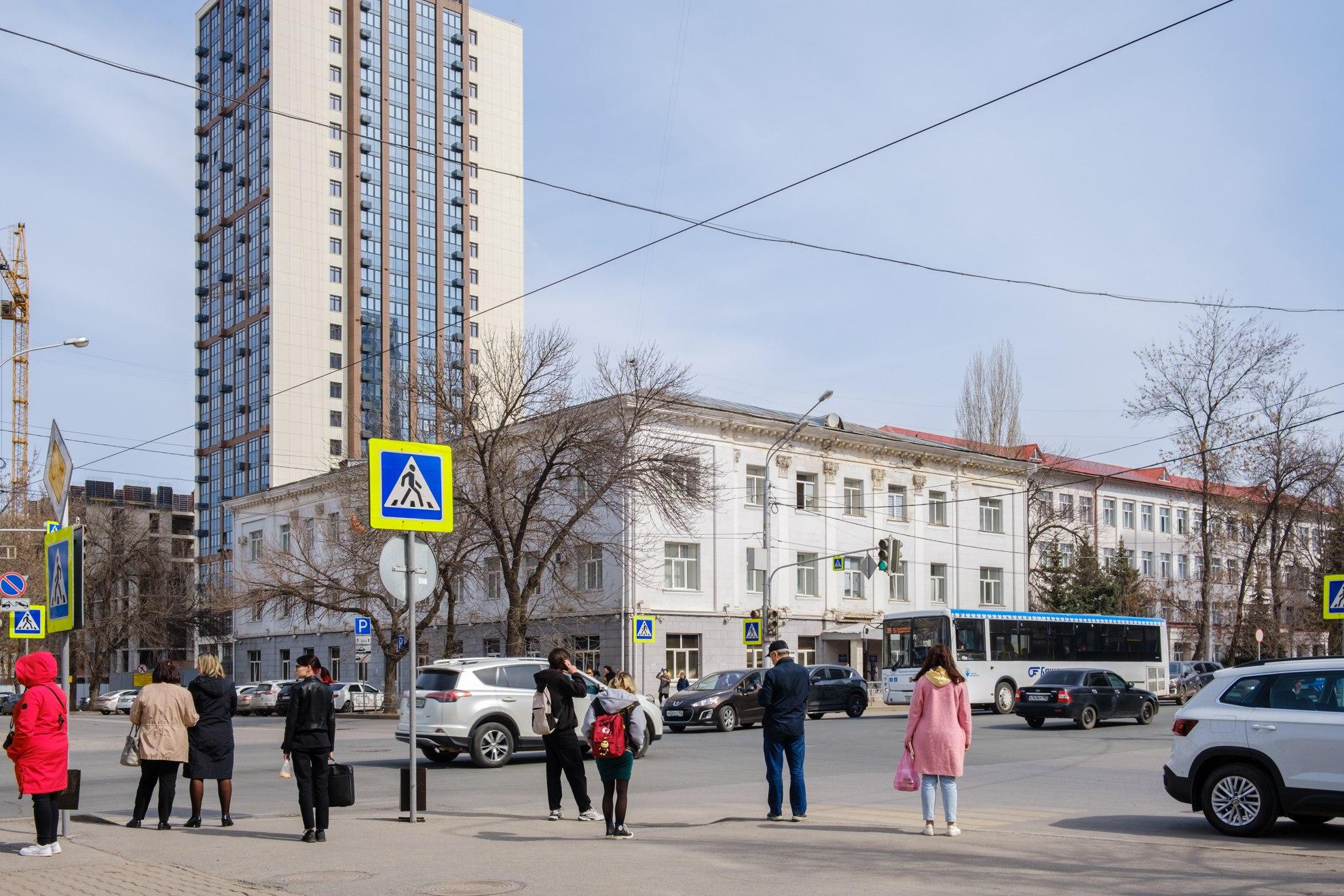 Какой была улица Аксакова в Уфе больше 100 лет назад: старые и новые  фотографии - 14 апреля 2023 - УФА1.ру