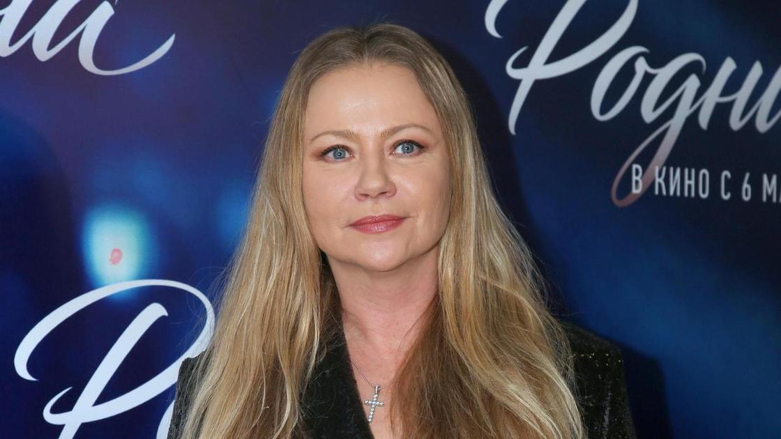 На фоне скандала с разводом Мария Миронова сделала признание о первом муже