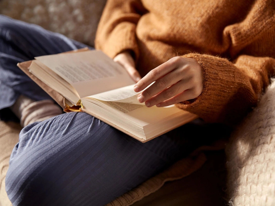 Что читать весной: 10 долгожданных новинок, от которых вы не сможете оторваться | marieclaire.ru