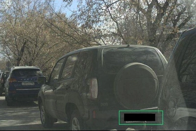 Водителю отменили штраф за парковку под знаком