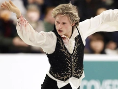 Король квадов: 32 фото самого гениального фигуриста в мире — Ильи Малинина