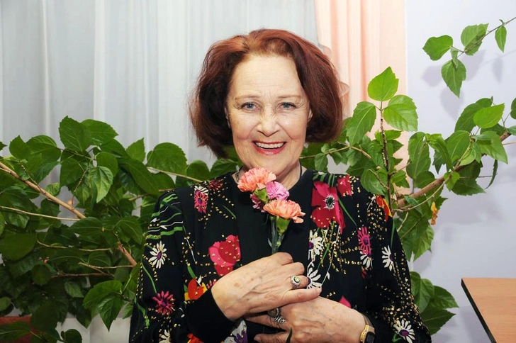 Татьяна Конюхова | www.starhit.ru