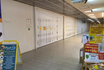 A Lenta supermarket at Marx Street mall is replaced by a discounter