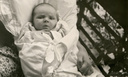 Вспомнишь — вздрогнешь: как ухаживали за новорожденными 100 лет назад