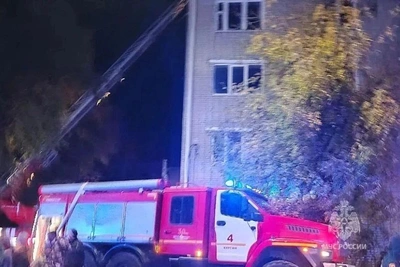 Курган: из горящей пятиэтажки спасли 50 человек