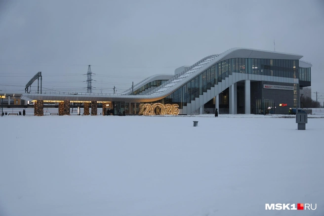 Здание «городского вокзала» станции МЦД-1 «Петровско-Разумовская» в день открытия | Источник: Артем Устюжанин / MSK1.RU