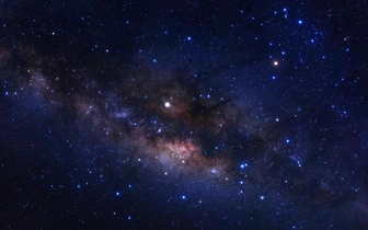 Темная энергия ослабевает: ученые заявили о замедлении расширения Вселенной