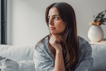 «Разводиться или нет? Столько „за“ и „против“, что в голове полный бардак»