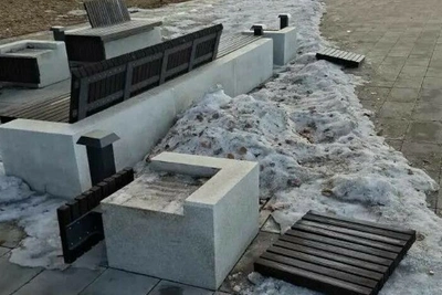 За повреждение скамеек у «Трибуны Холл» осудят мужчину