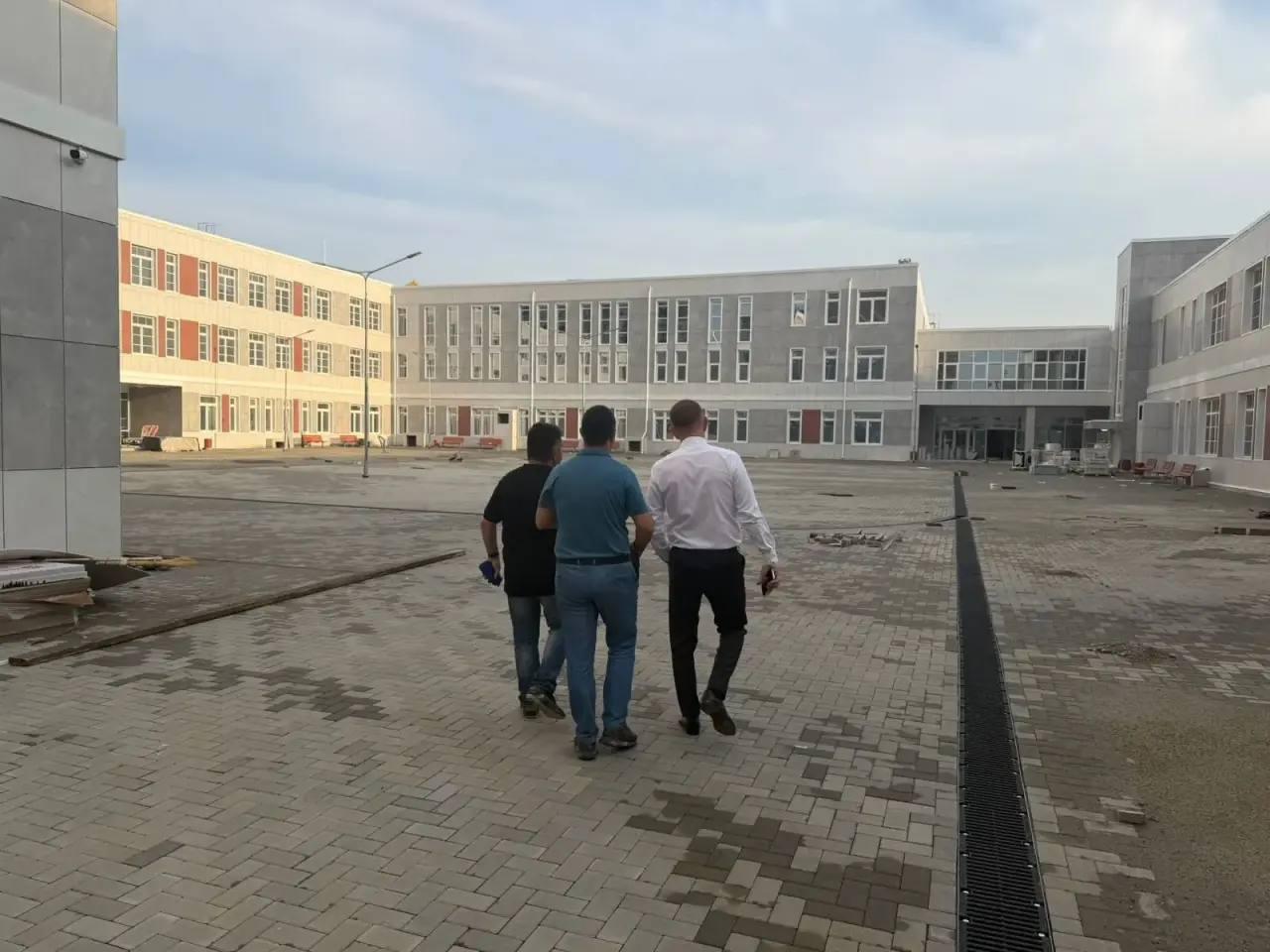 «Даю честное слово». Мэр Краснодара рассказал, когда откроют проблемную школу в районе Метальникова