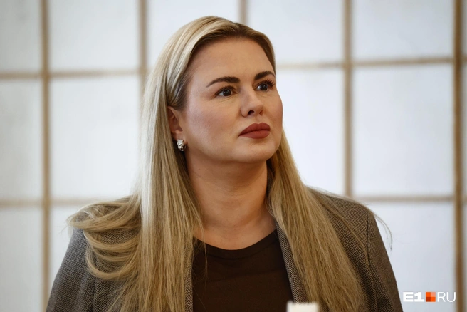 Анна Семенович приехала в Екатеринбург ради встречи с блогерами и журналистами | Источник: Владислав Лоншаков / E1.RU
