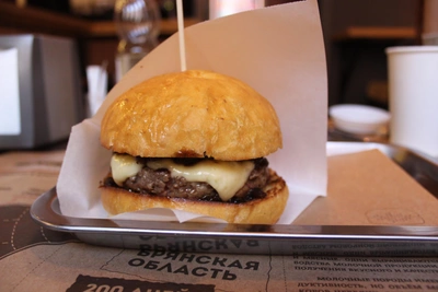 Five eateries put up for sale in Novosibirsk, including Burger Records