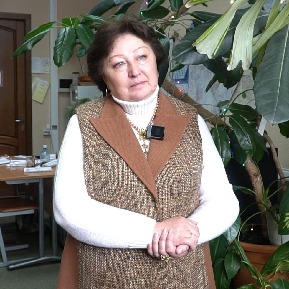 <p>Елена Селенина</p>