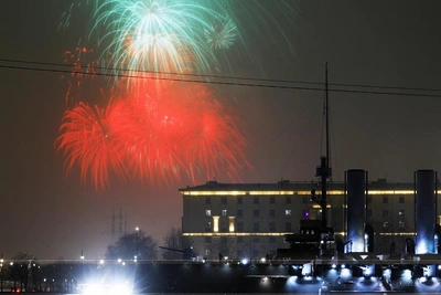 Где в Петербурге смотреть салют 23 февраля?