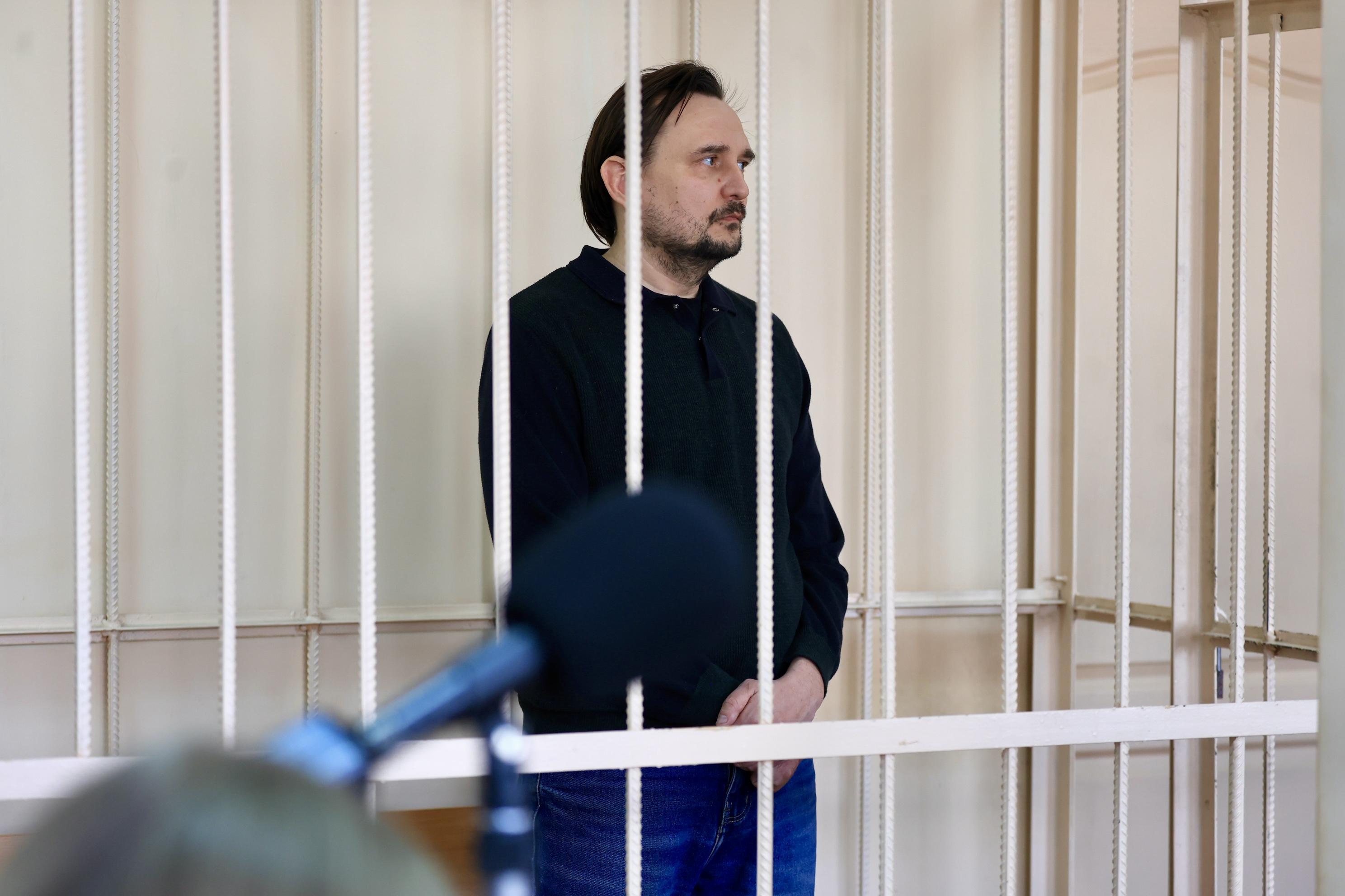Блогер, арестованный за вымогательство у Вайнштейна, полностью признал вину
