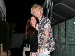 Накрыло, как цунами: Меган Фокс признала, что влюбилась в Machine Gun Kelly с первого взгляда