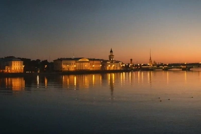Бабье лето примеривается к Петербургу