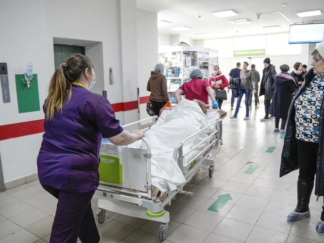 Юрист объяснил, как действовать медикам, которым отказано в трудоустройстве в Тюмени | Источник: 72.RU