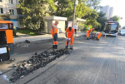 На кольце Первой Речки начался ремонт асфальта