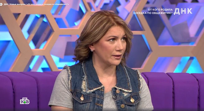Ольга уверена: Кирилл родился от Павла | Источник: «ДНК», телеканал НТВ