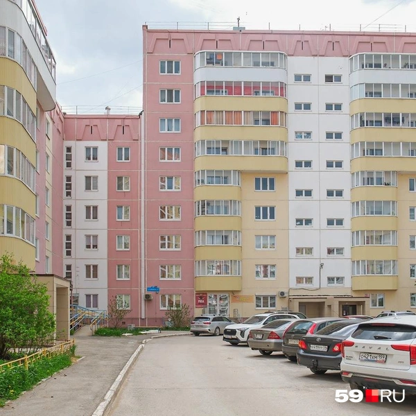 Дома в этом районе в одной цветовой гамме | Источник: Тимофей Калмаков