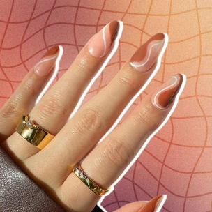 Карамельные ногти: 10 красивых маникюров, вдохновленных сладостями