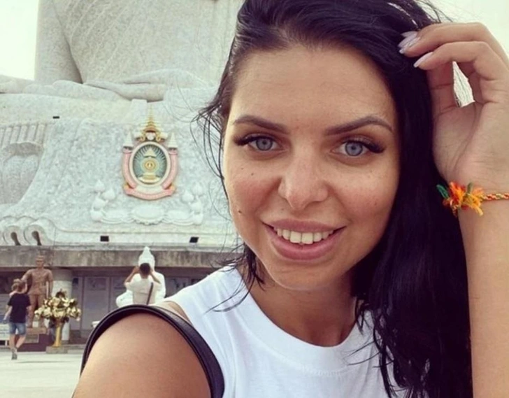 Женщины напали на отдыхающих в купальниках в Дагестане Женщины напали на отдыхающих в купальниках в Дагестане