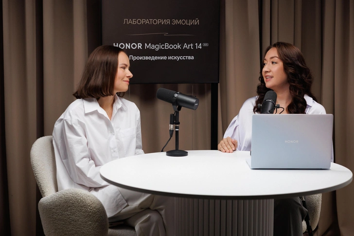 Ксения Прохорова и Алена Ванченко