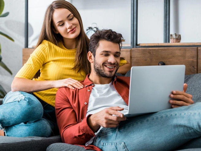 В 20 лет попробовали совместную жизнь на вкус | Источник: Depositphotos.com